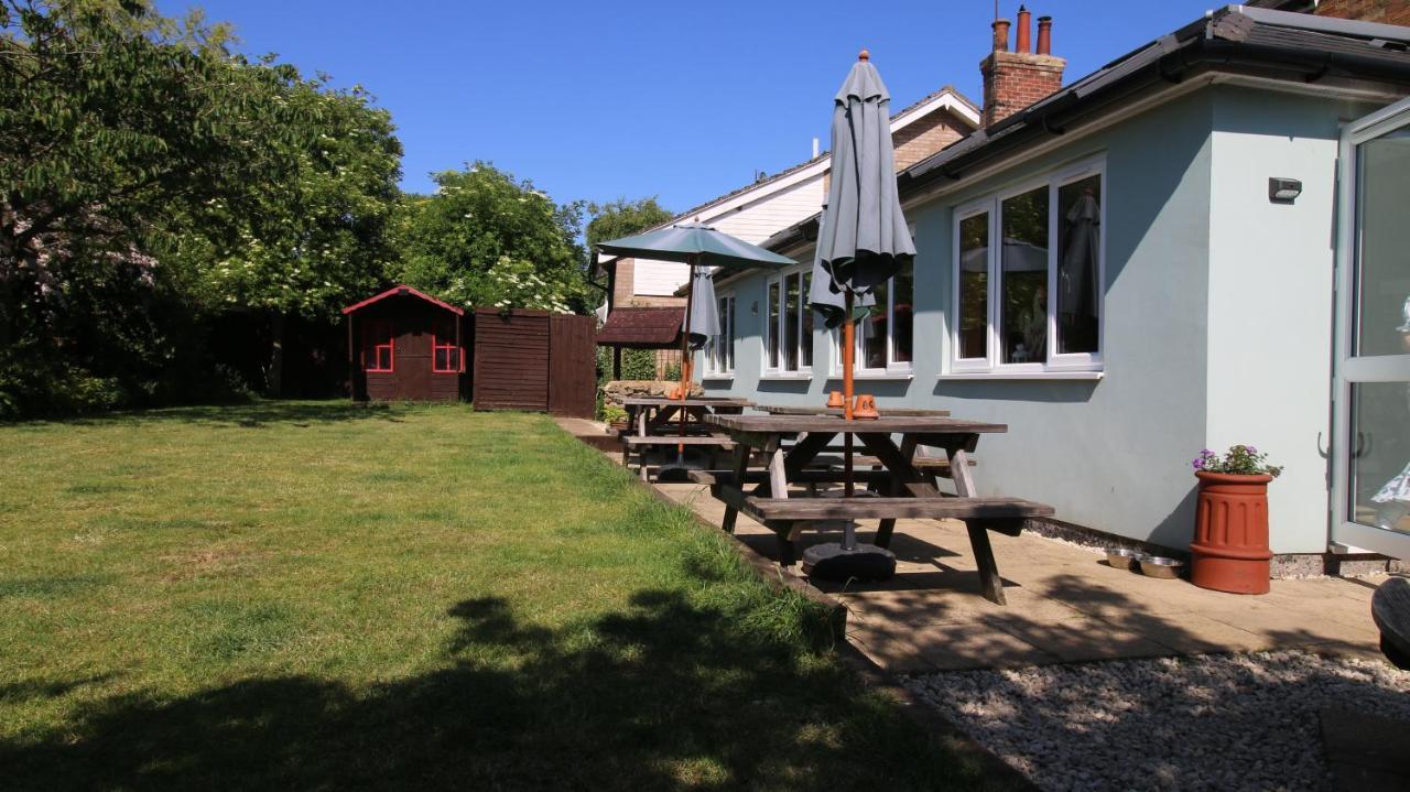 The White Lion At Wicken Bed and Breakfast Milton Keynes Esterno foto