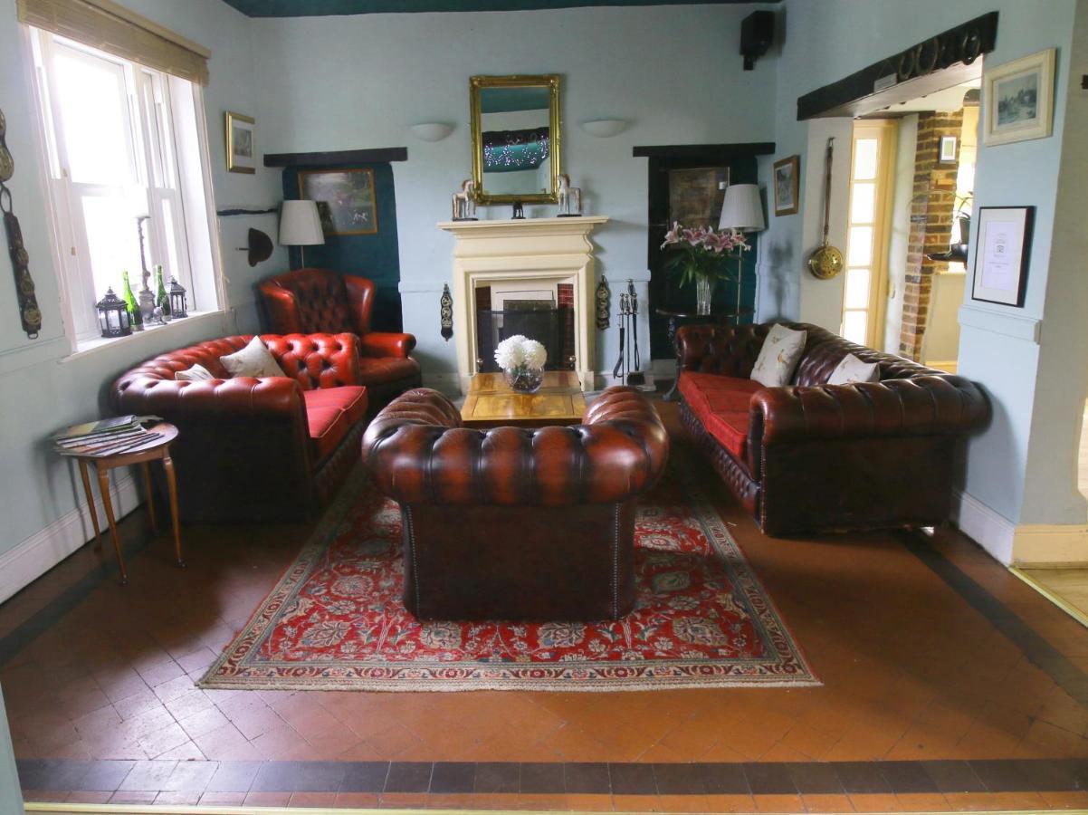 The White Lion At Wicken Bed and Breakfast Milton Keynes Esterno foto