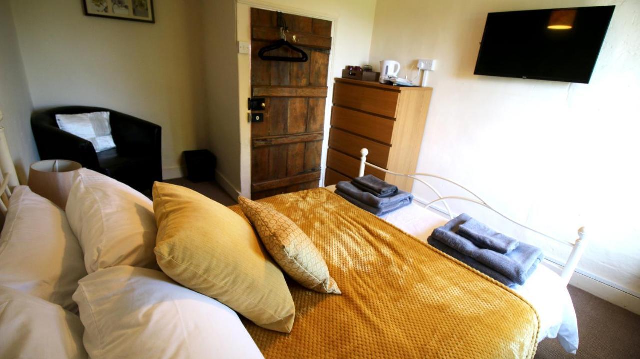 The White Lion At Wicken Bed and Breakfast Milton Keynes Esterno foto