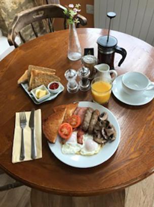 The White Lion At Wicken Bed and Breakfast Milton Keynes Esterno foto