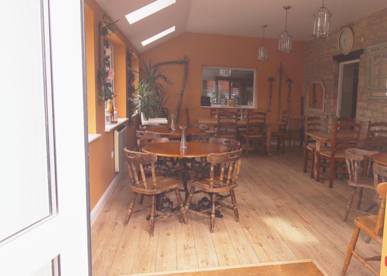 The White Lion At Wicken Bed and Breakfast Milton Keynes Esterno foto